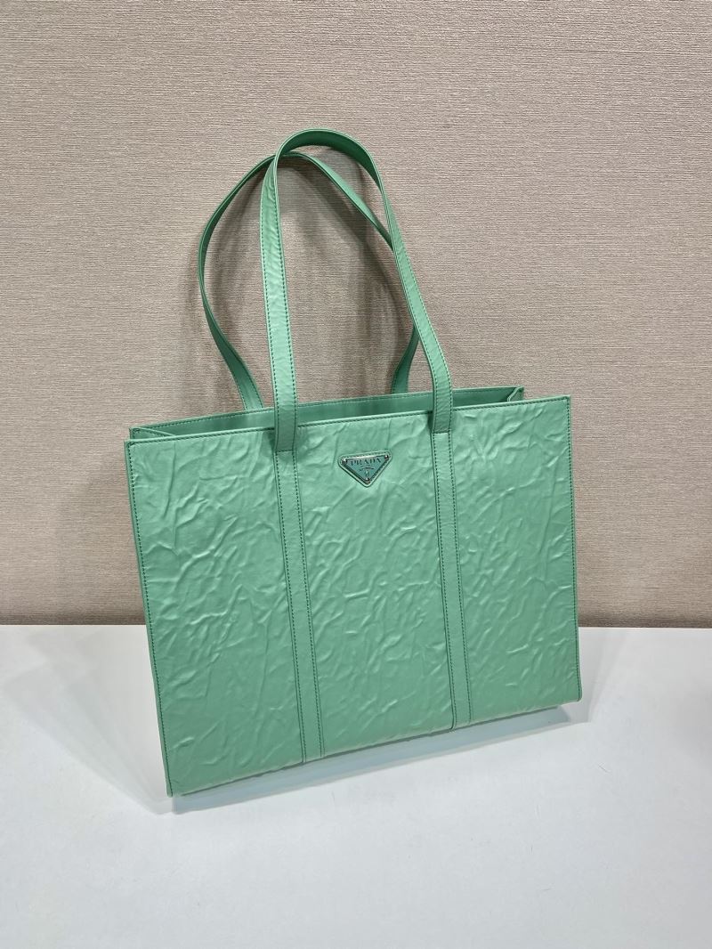 Pra*a tote bags